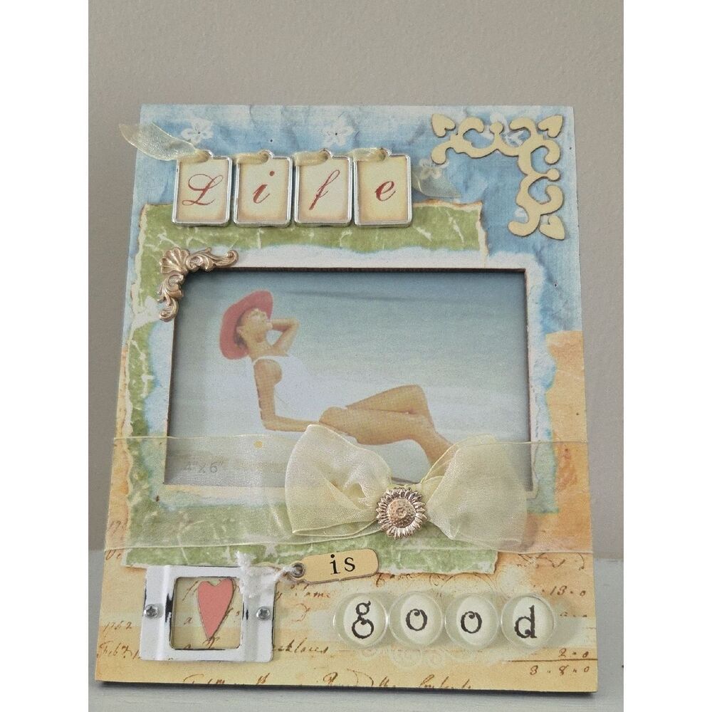 Vintage Beach-Themed Framed Art